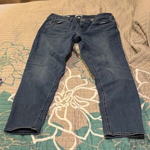 Womens blue jeans